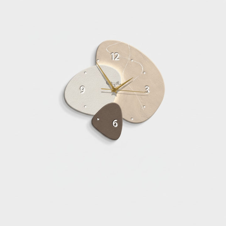 Silent Scandinavian wall clock with a clear dial - product photo 8