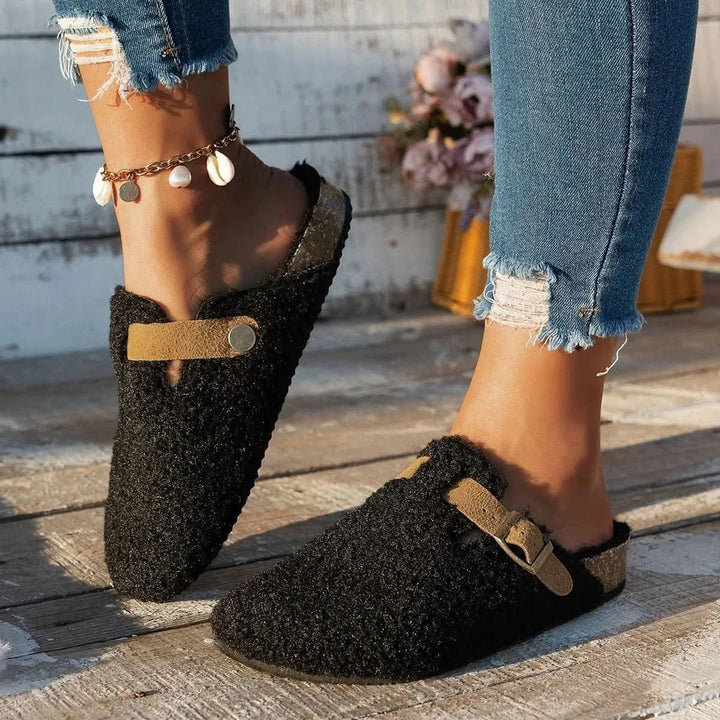 Sheepskin-lined open-back mule slipper with a flat anti-slip sole - product photo 3
