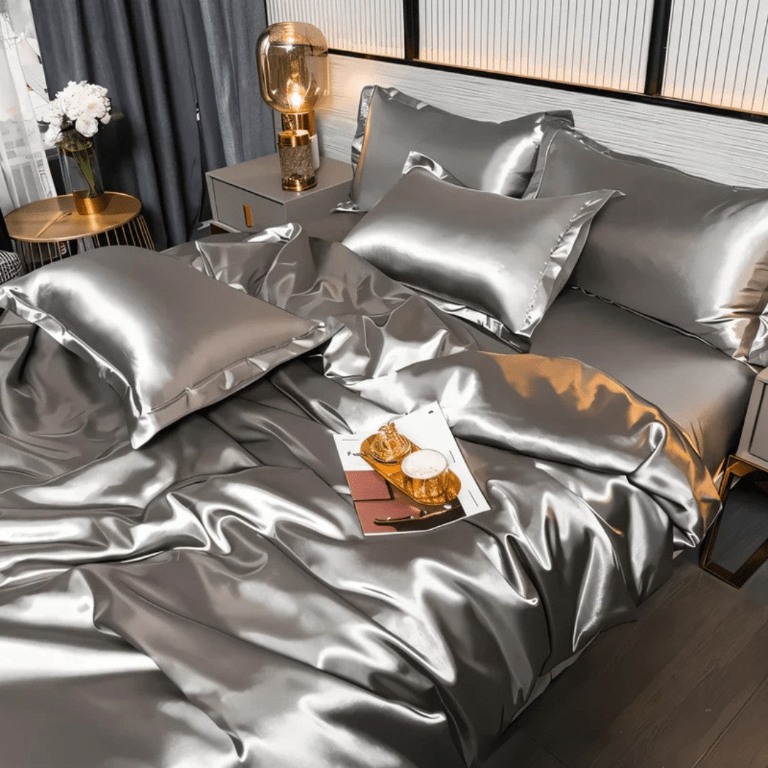 Silky smooth duvet cover and pillowcases on a made bed - product photo 2