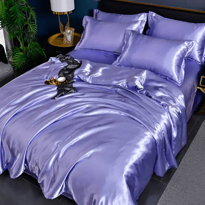 Silky smooth duvet cover and pillowcases on a made bed - product photo 4