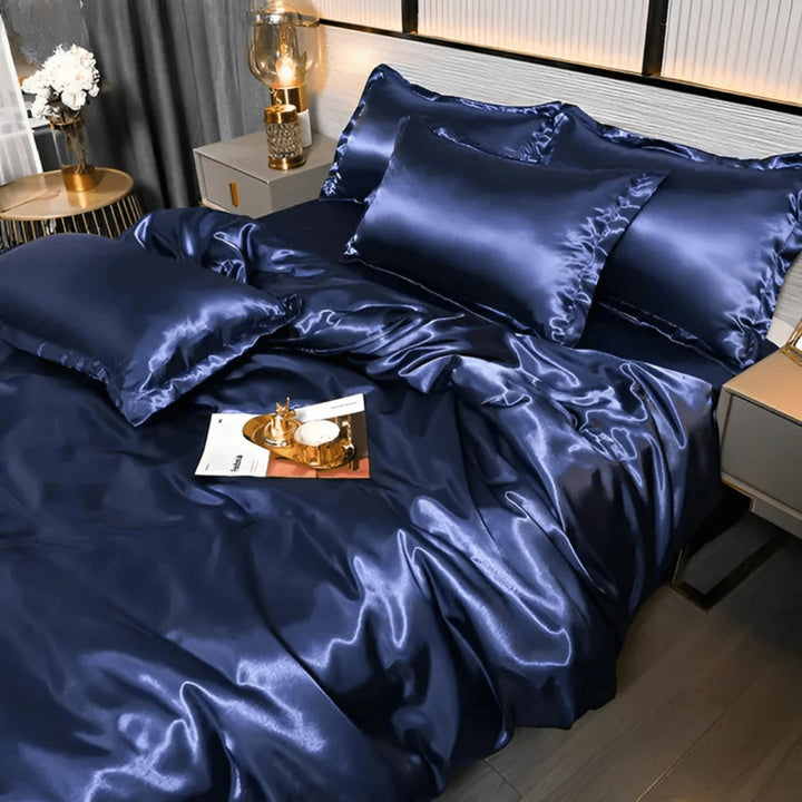 Silky smooth duvet cover and pillowcases on a made bed - product photo 9