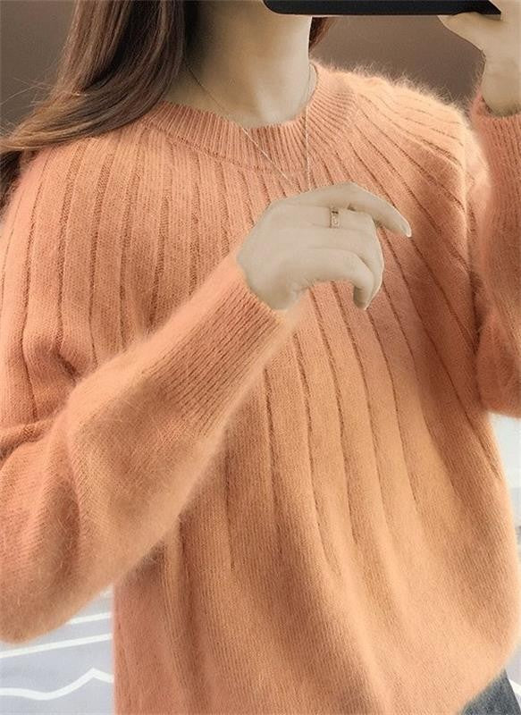 Soft cashmere-blend knit sweater in a pastel colour - product photo 7