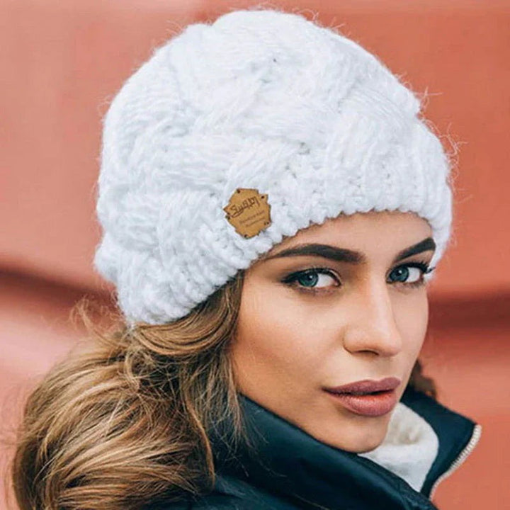 Soft knitted beanie - product photo 8
