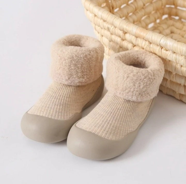 Soft-sole toddler winter shoes - product photo 1