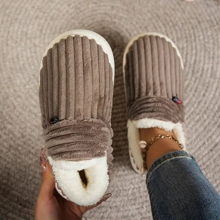 Thermal fleece-lined house slipper with a non-slip rubber sole - product photo 18
