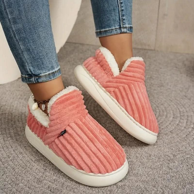 Thermal fleece-lined house slipper with a non-slip rubber sole - product photo 4