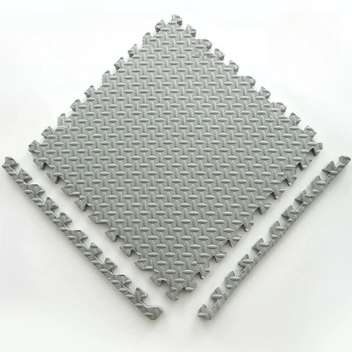 Thick padded baby play mat on a floor - product photo 12
