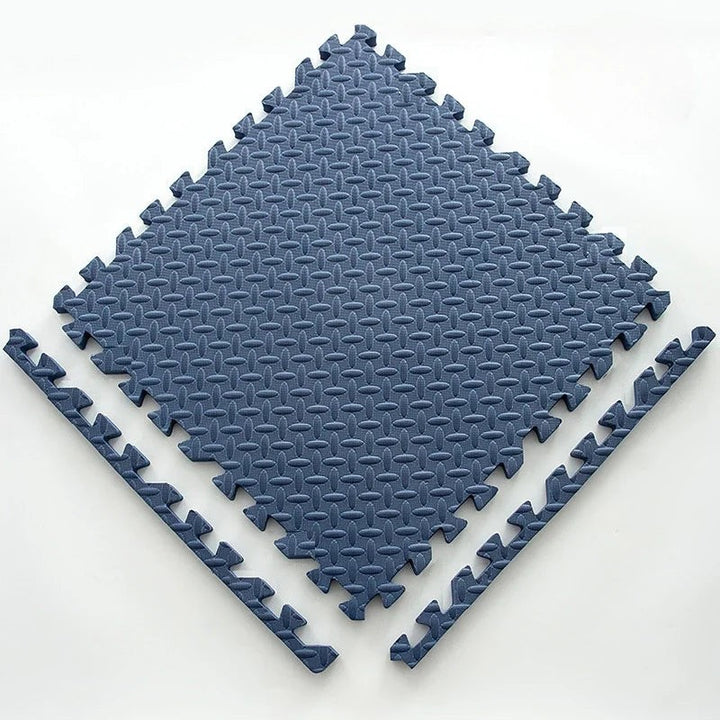 Thick padded baby play mat on a floor - product photo 16