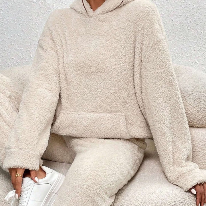 Two-piece teddy fleece lounge set with a hooded top - product photo 2