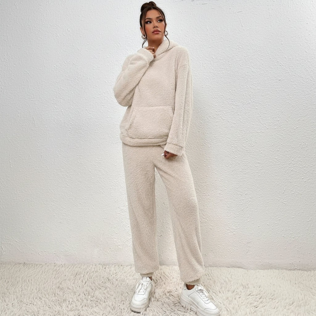 Two-piece teddy fleece lounge set with a hooded top - product photo 4