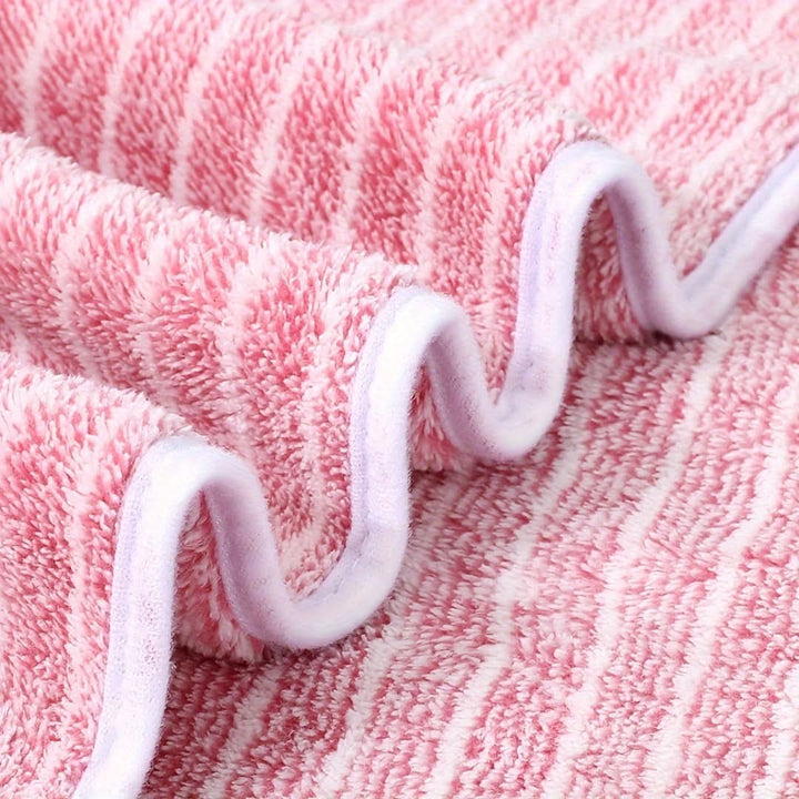 Ultra-soft absorbent bath towels folded - product photo 7