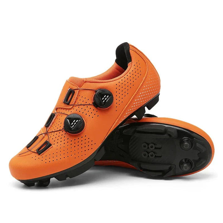 Cycling shoes with a dual dial closure system - product photo 6