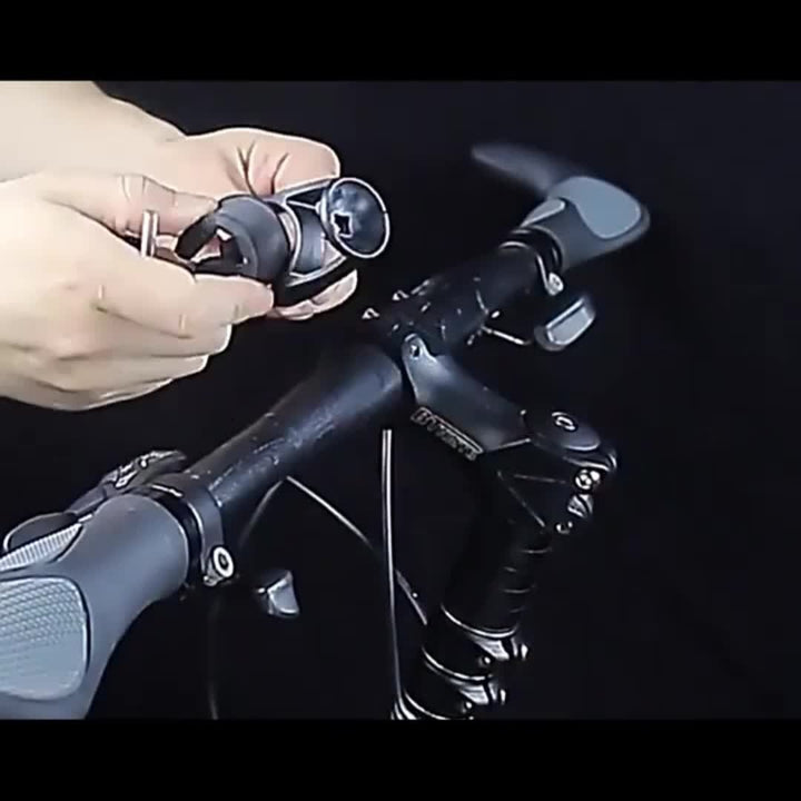 Waterproof handlebar phone holder with a clear front - product photo 10