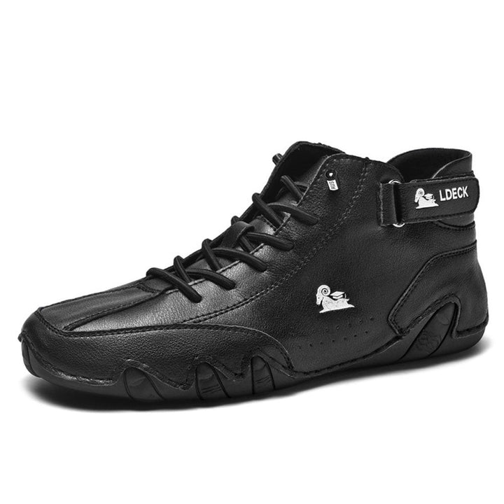 Waterproof leather walking shoe with ventilation channels and arch support - product photo 5