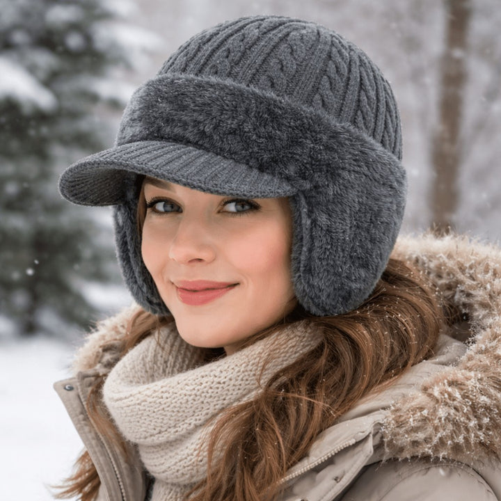 Windproof winter hat with fleece lining and ear coverage - product photo 1