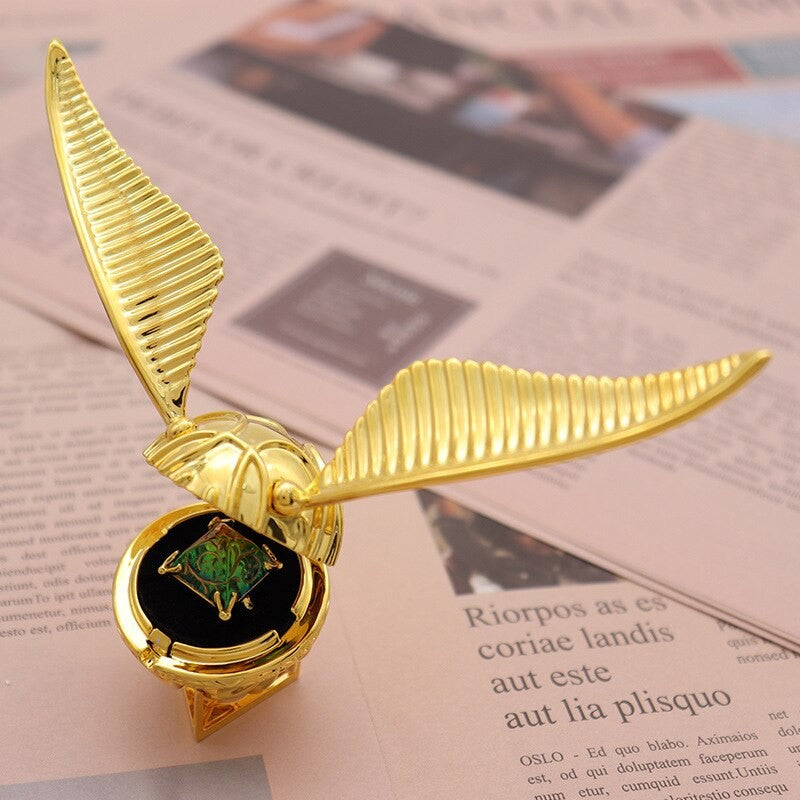 Winged orb ring box with a moving mechanism - product photo 2
