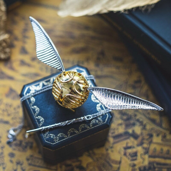 Winged orb ring box with a moving mechanism - product photo 4