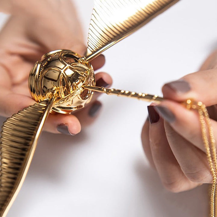 Winged orb ring box with a moving mechanism - product photo 6