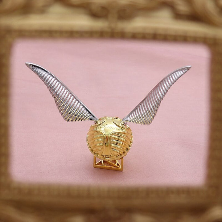 Winged orb ring box with a moving mechanism - product photo 7