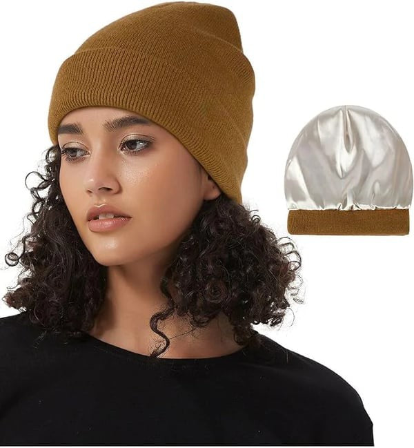 Winter beanie with a silk-lined interior - product photo 1