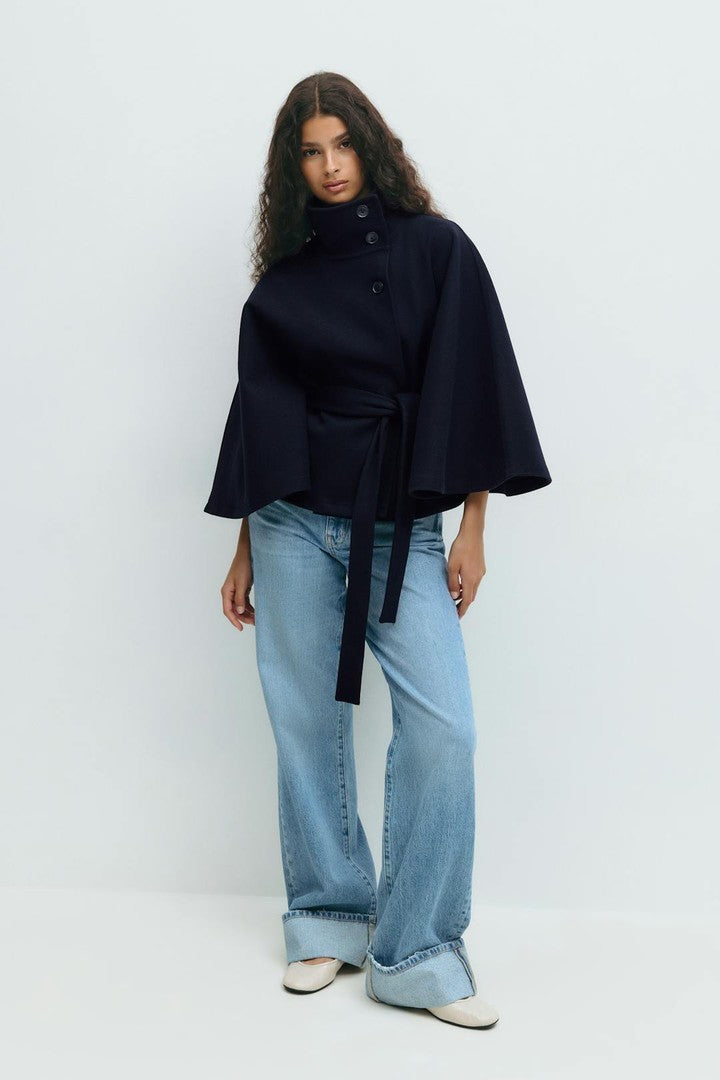 Women's cape coat with a high collar - product photo 7