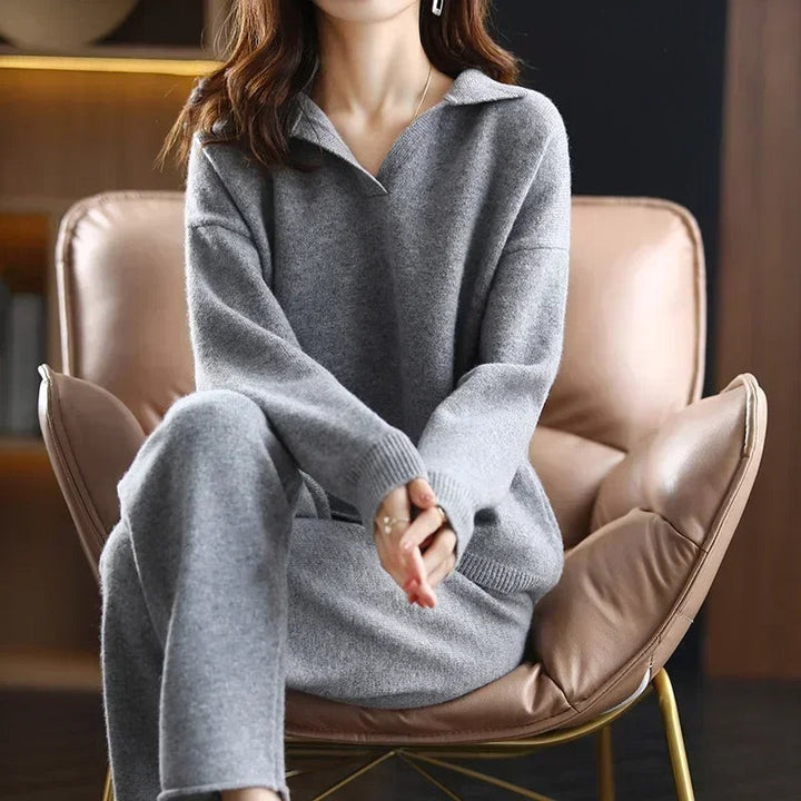 Women's cashmere-blend two-piece knitted set - product photo 8