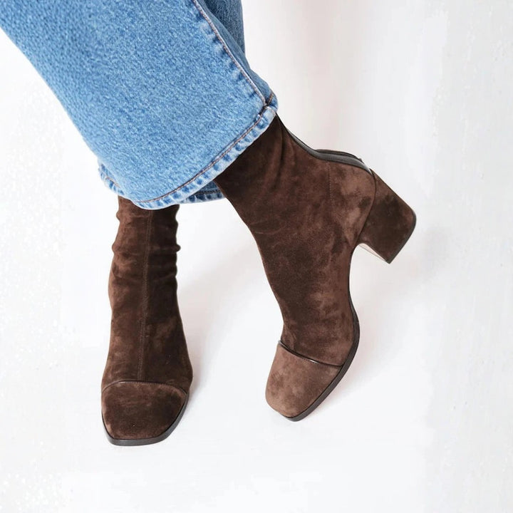 Women's comfort heel boots - product photo 1