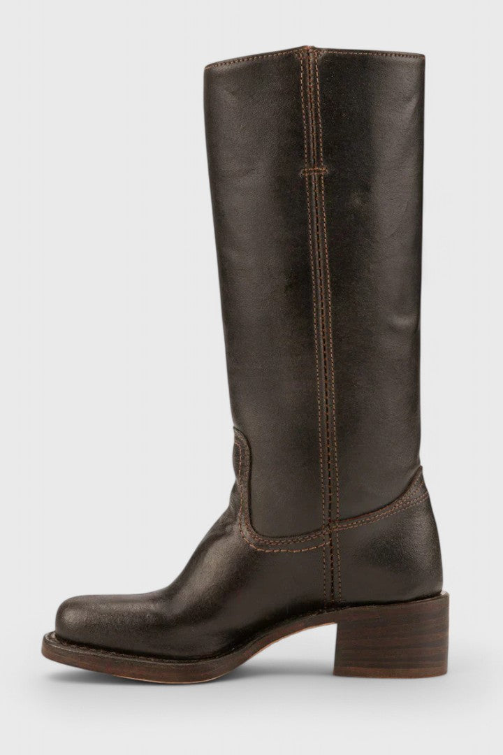 Women's knee-high leather boots with a heel - product photo 18