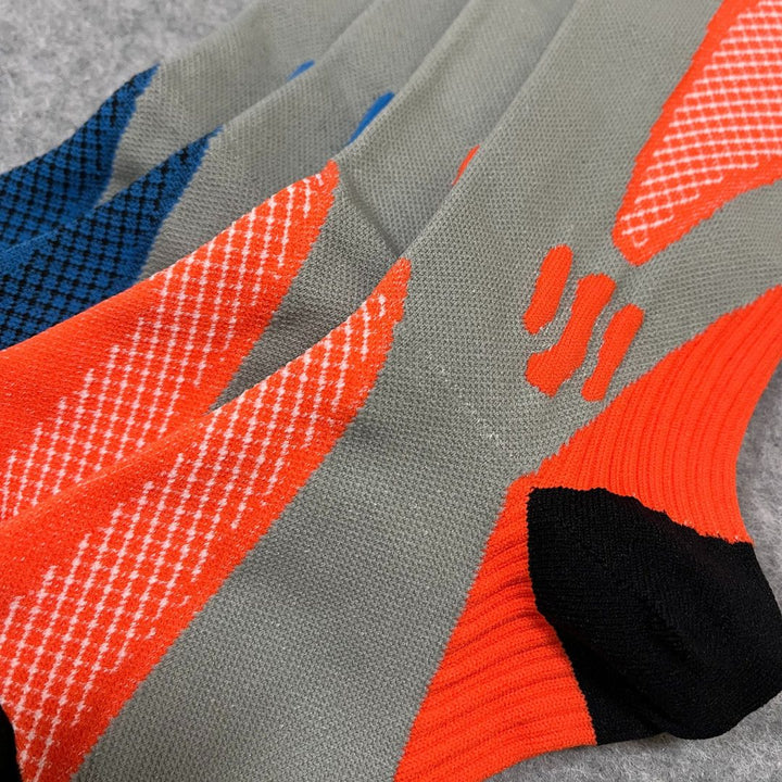 Women's sport socks with light compression - product photo 5