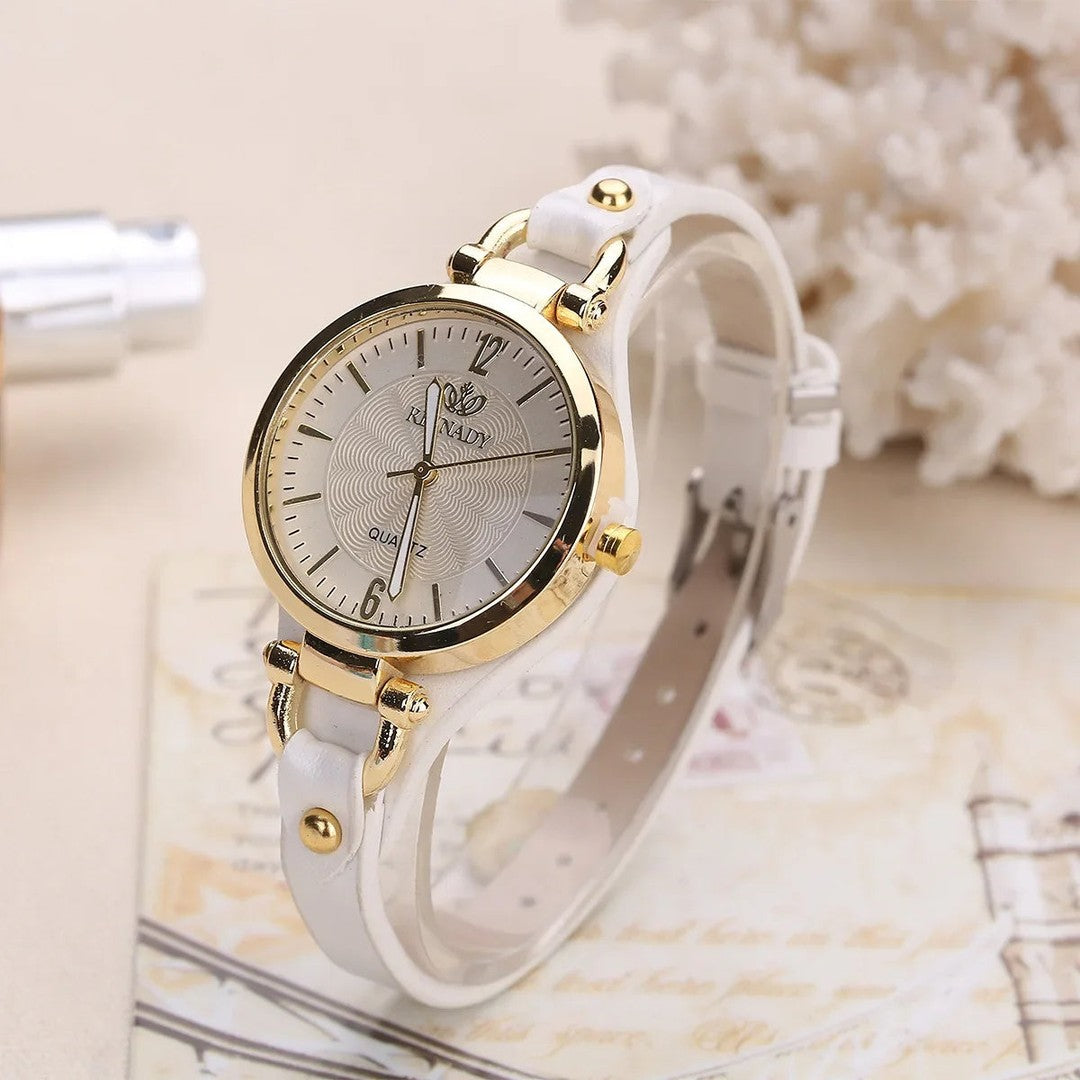 Women's quartz watch with an engraved dial - product photo 5