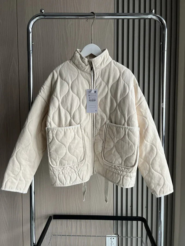 Women's quilted everyday jacket - product photo 3