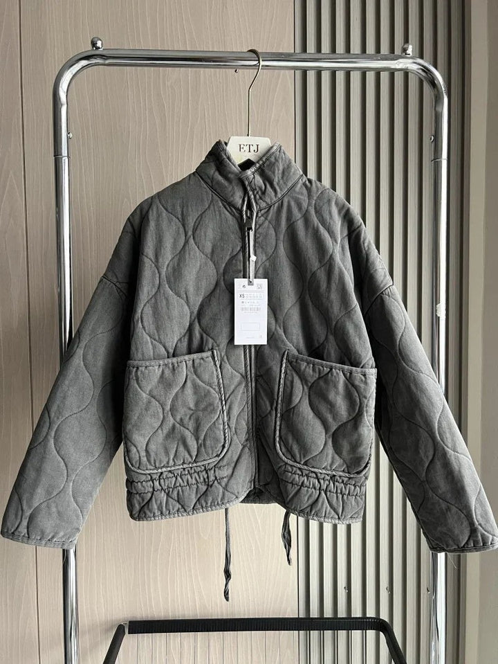 Women's quilted everyday jacket - product photo 8