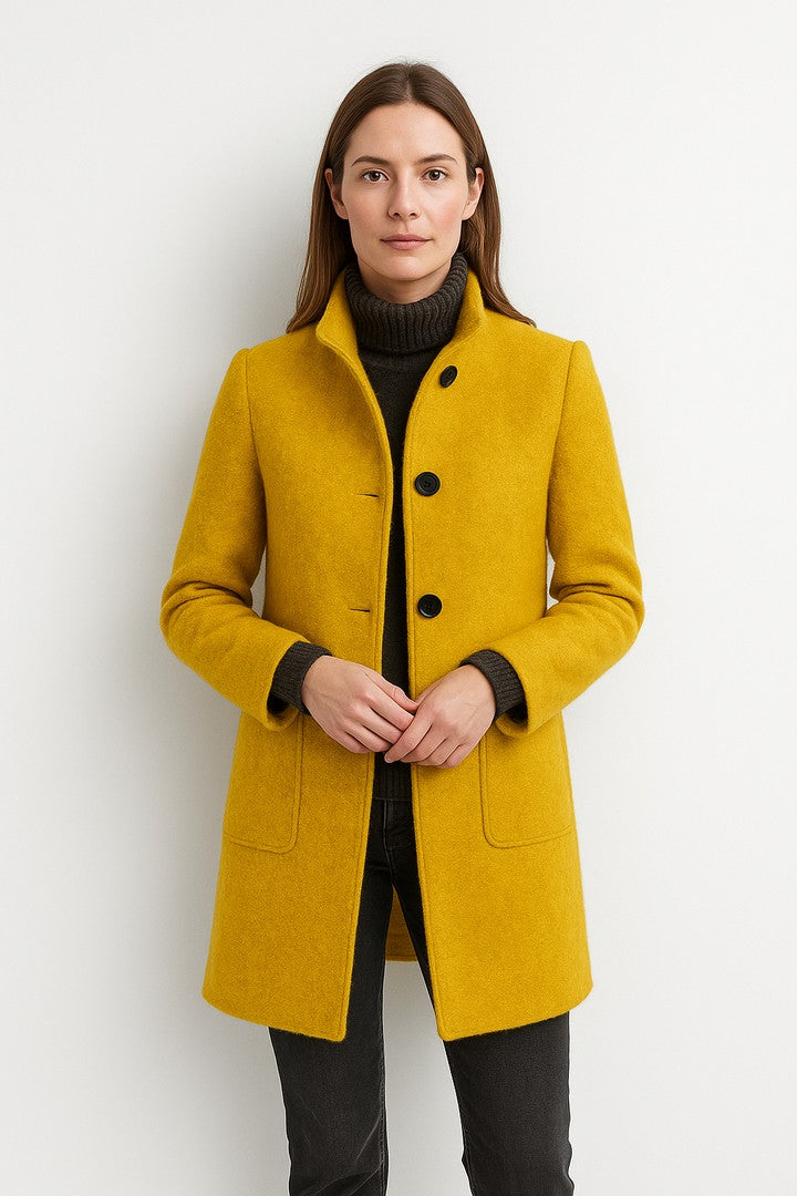 Women's quilted winter coat with a button front - product photo 1