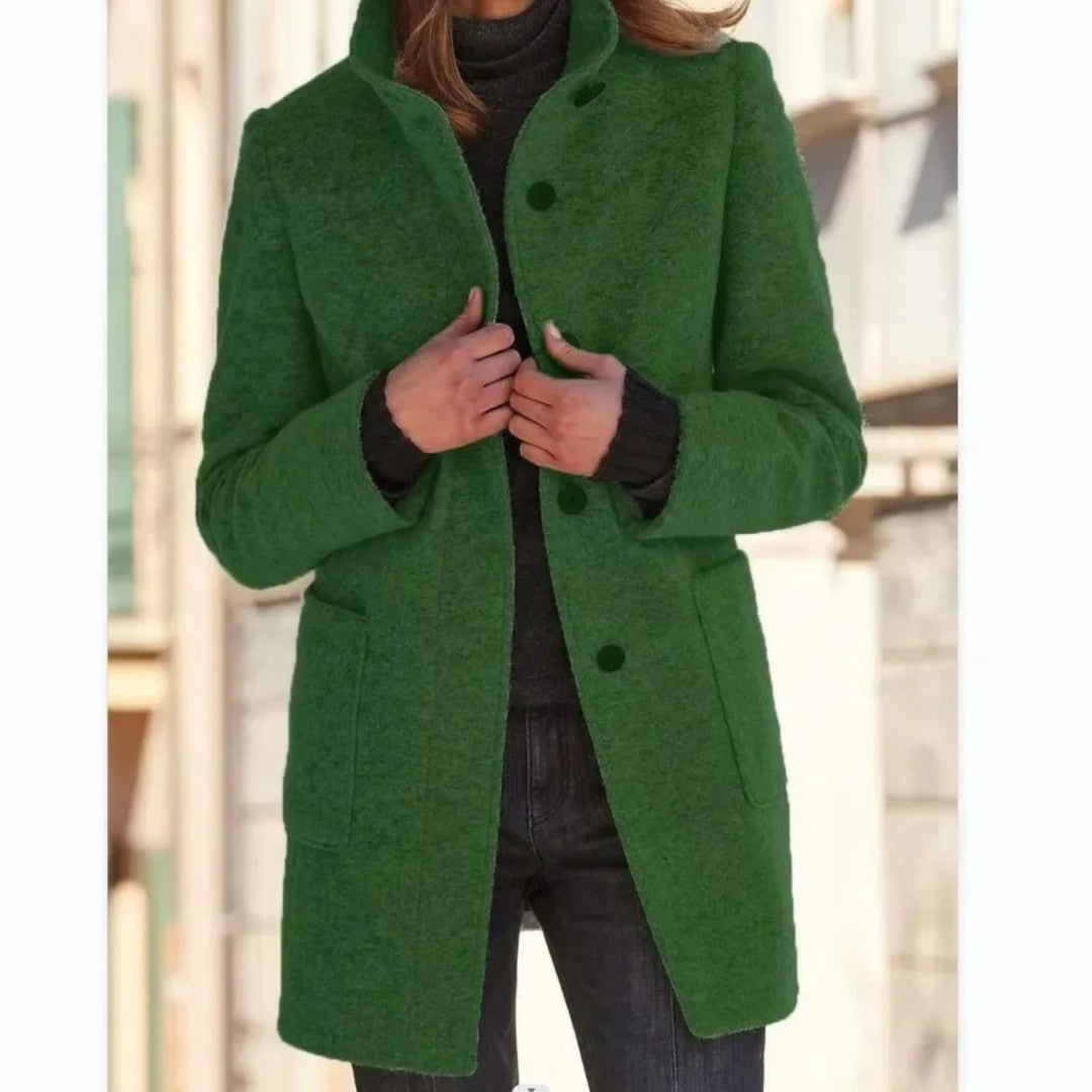Women's quilted winter coat with a button front - product photo 11