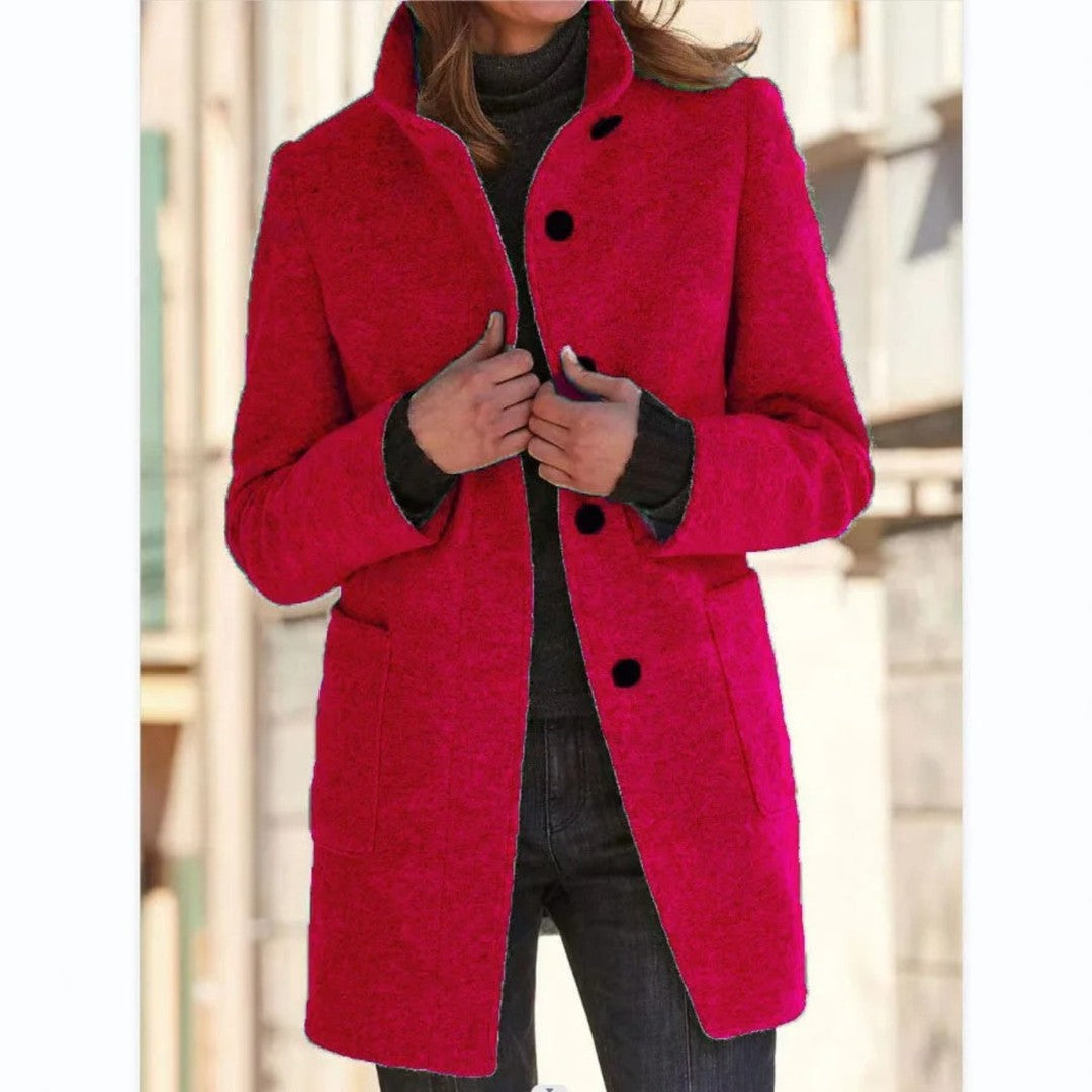 Women's quilted winter coat with a button front - product photo 8