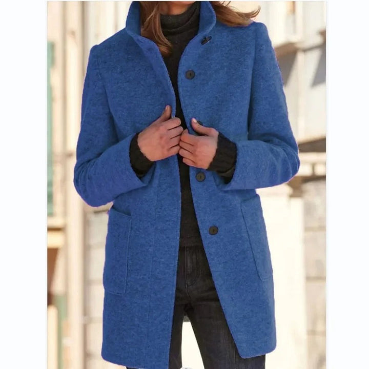 Women's quilted winter coat with a button front - product photo 9