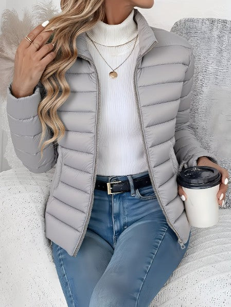 Women's slim-fit quilted jacket - product photo 5