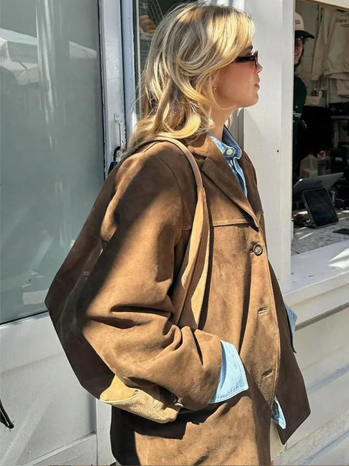 Women's suede-look jacket with a zip - product photo 3