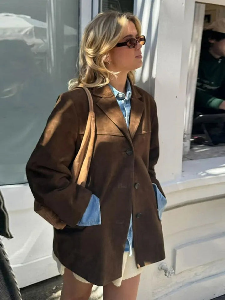 Women's suede-look jacket with a zip - product photo 4