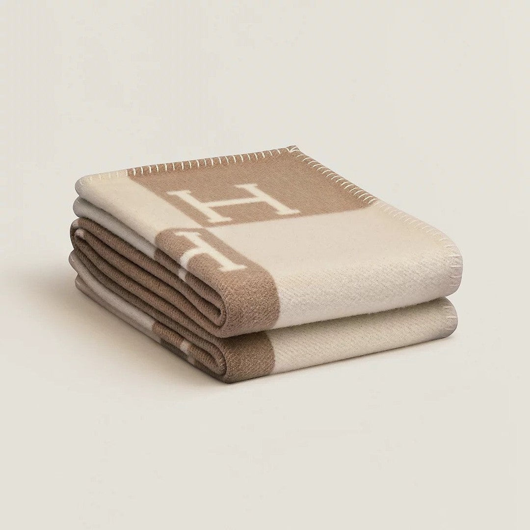 Wool and cashmere blend check blanket - product photo 3