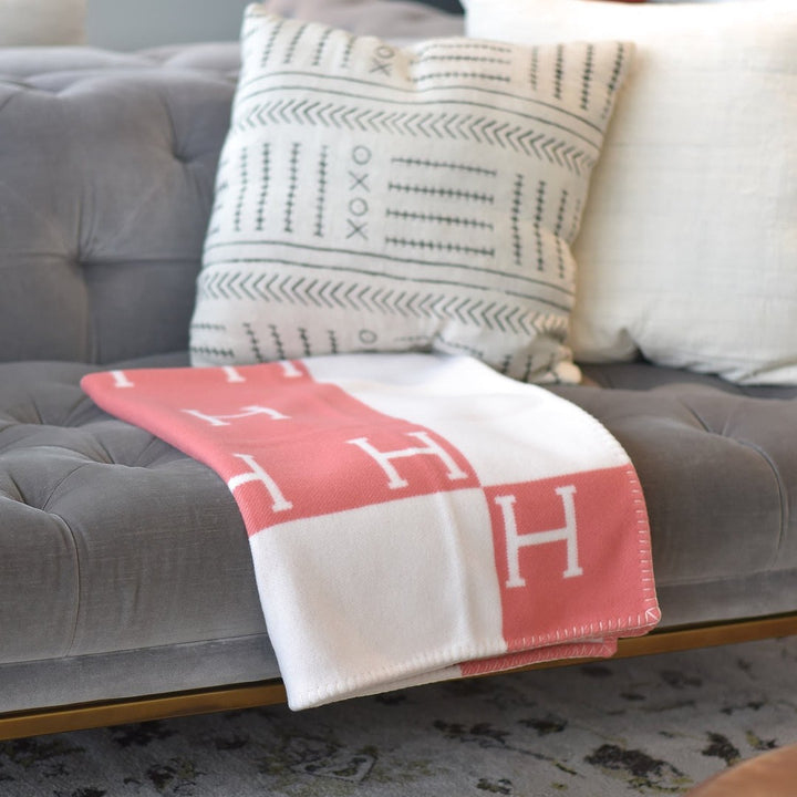 Wool and cashmere blend check blanket - product photo 9